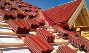Крыша из красной металлочерепицы в Джанкое